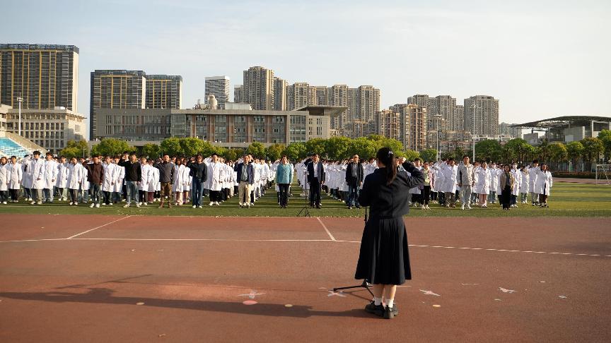 医学誓言宣誓 医学誓言宣誓